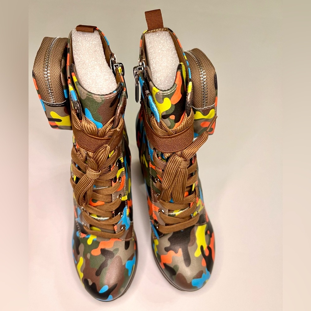 New! Camo Print Combat Boots - Chunky Lug Sole Colorful Camouflage Platform Heel - Picture 6 of 12
